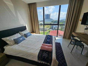 Kozi Square comfort Studio Home 2C